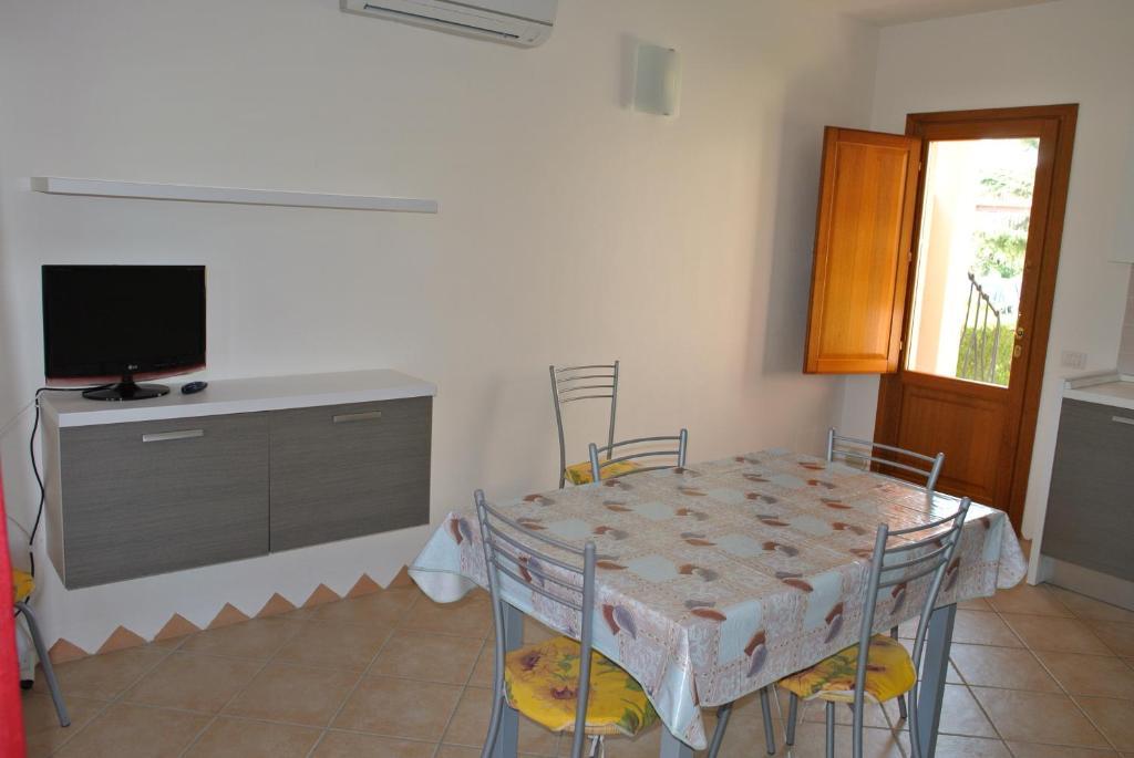 Residence Le Zagare San Teodoro Szoba fotó